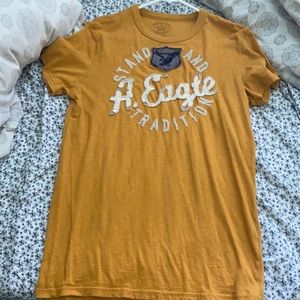 American Eagle Outfitter athletic fit shirt